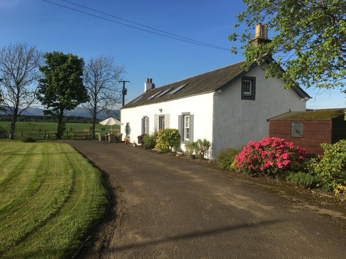 South Doll Farm Cottage Airth Exterior photo